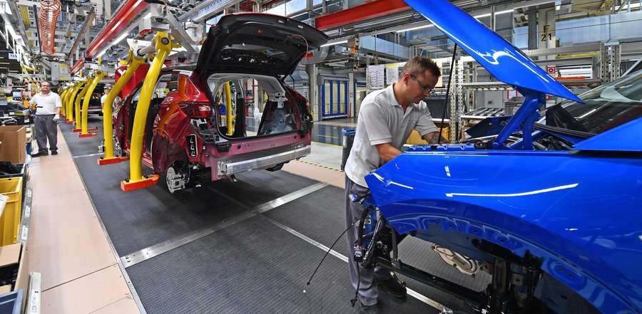 Prodaja Insignije pala 31 posto, Opel uvodi neradne tjedne, radnicima režu plaće