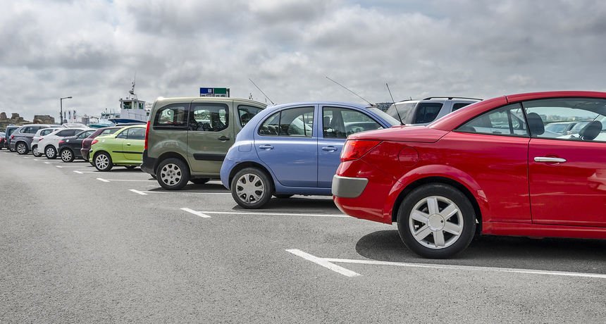Zbog krize Hrvati kupuju skromnija vozila: Na cestama 21.800 novih auta manje nego lani